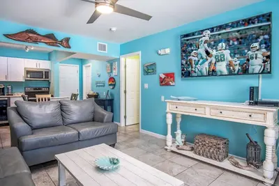 Image de Fishing Till Sunset 1bed/1bath Condo w/Pool & dock