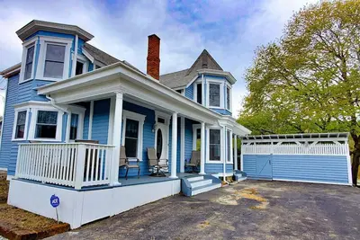 Image de The River House | 3br, 2. 5ba, Hot Tub, In the Heart of Ohiopyle!