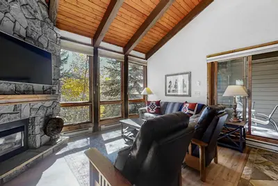 Image de Spacious Steamboat condo with pool, hot tubs, W/D - close to skiing & hiking