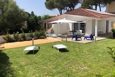 Image de Air-conditioned Villa Polimia - wi-fi near the sea