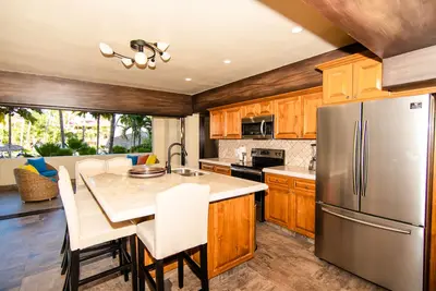 Image de The Only 10 Bedroom Luxury Condo in Downtown Cabo!