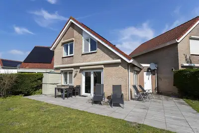 Image de Une maison de vacances confortable, qui vous met immédiatement d'humeur pour des vacances à la plage.