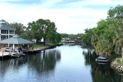Image de Otter Shack! The perfect waterfront getaway in Old Homosassa!