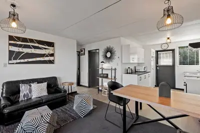 Image de Scenic Apt 2 - family friendly and close to town