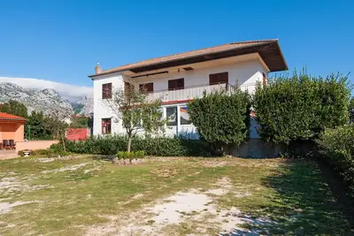 Image de Apartment mit Garten und Blick auf die Berge