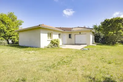 Image de Maison Moderne à Biscarrosse Bourg, 4 Pers. , Près du Centre-Ville, Grand Terrain