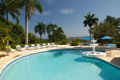 Pharos Summertime - Ocean Views - 7 bedrooms