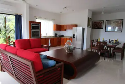 Image de Casa Pacifico 2-bedroom Apartment #3 \"Toucan\"
