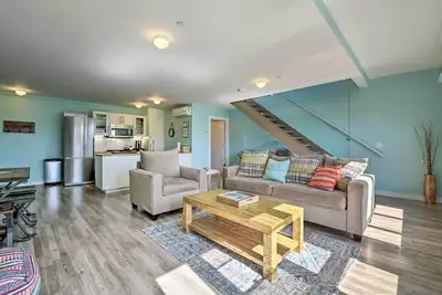 Image de Downtown Saugatuck Condo, Near Oval Beach!