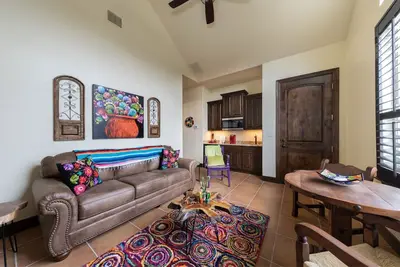 Image de #5 Fiesta Casita on the Guadalupe River at The Casitas at Gruene