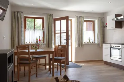 Image de Ground floor\/barrier-free vacation apartment with cozy Swedish stove