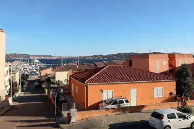 Image de Joli appartement pour 4 personnes avec climatisation, Wifi, Tv et balcon