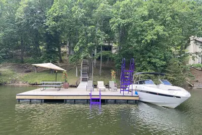 Image de Family Friendly Lake House with Private Swim Dock, in Lake Ozark off Hh