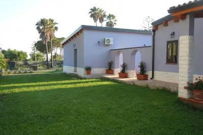 Liano villa with large garden air-conditioned