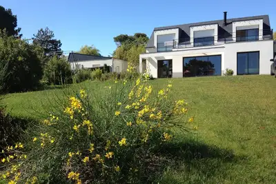 Image de Belle maison contemporaine Ă 100 m de la plage