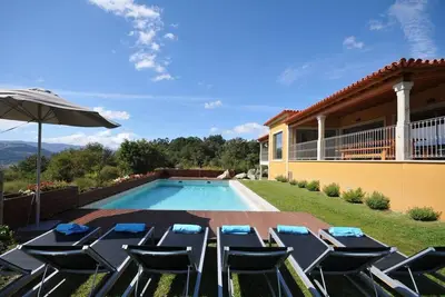 Image de Villa 272 Luxury Holiday Villa overlooking Valley