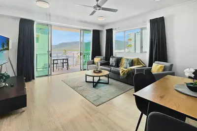 Image de '105' Cairns Harbour Apartment ~ 1Bdrm\/1Bath