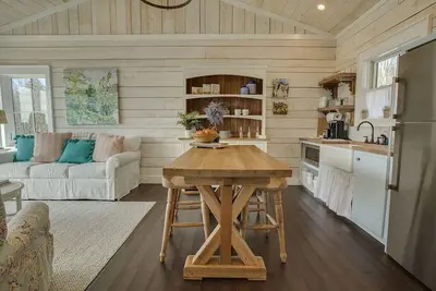 Image de The Wine Cellar Cottage - Mountain Vineyard Getaway