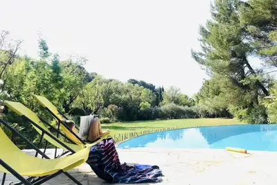 Image de Villa dans domaine privé 1 ha - 6p - Piscine à débordement