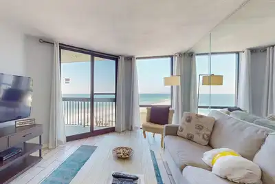 Image de 11th Floor Condo, On-site restaurant, Multiple pools, hot tub, w/ splash pad