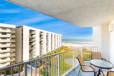 Image de Cozy gulf view condo, Beach setup included, Convenient to shopping