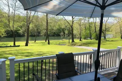 Image de Riverfront Cabin, Luray Caverns, Massanutten-For Sale-Own a piece of Heaven