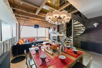 Exceptionnel! Duplex 10 pers, un des plus beaux appartements à Val Thorens!