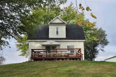 Image de Betts Farmhouse at Whiterock Conservancy