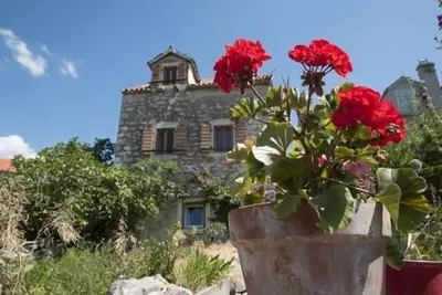 Image de Maison de vacances Zlarin pour 1 - 4 personnes avec 2 chambres Ă coucher - Maison de vacances