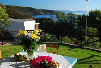 Maison de vacances Torre dei Corsari pour 1 - 4 personnes avec 2 chambres à coucher - Maison de vaca