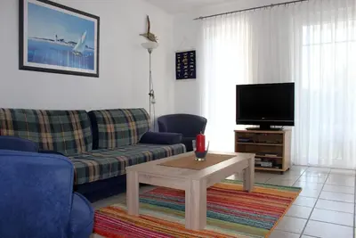 Image de Appartement de vacances Zingst pour 1 - 4 personnes avec 2 chambres Ă coucher - Maison mitoyenne