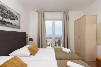 Image de Appartement de vacances Starigrad Paklenica pour 1 - 4 personnes avec 2 chambres Ă coucher - Apparte