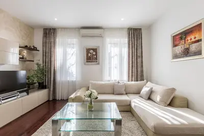 Image de Appartement de vacances Split pour 1 - 4 personnes avec 3 chambres à coucher - Maison de vacances