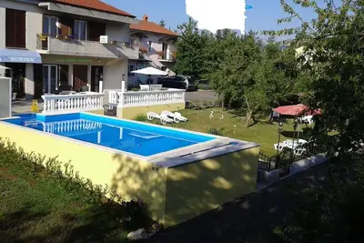 Image de Appartement de vacances Rupa pour 2 - 5 personnes avec 2 chambres à coucher - Maison de vacances
