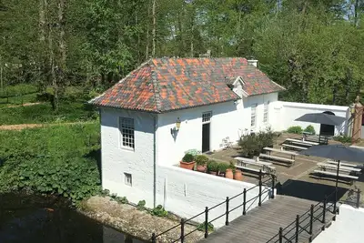 Image de Nice holiday home on the estate of The White Castle