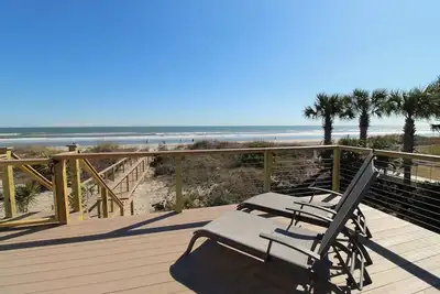 Image de Oceanfront home with Hot tub and pool table~ 915 W Ashley