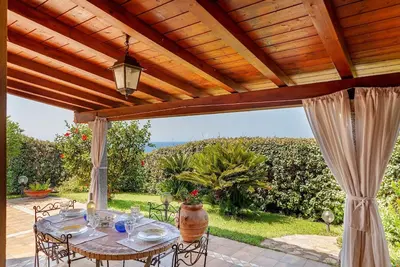 Image de Maison de vacances Costa Paradiso pour 1 - 5 personnes avec 3 chambres à coucher - Maison jumelée