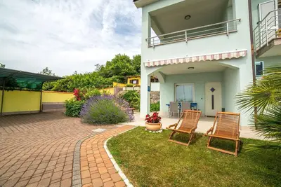 Image de Appartement de vacances Opatija pour 1 - 4 personnes avec 2 chambres à coucher - Maison de vacances