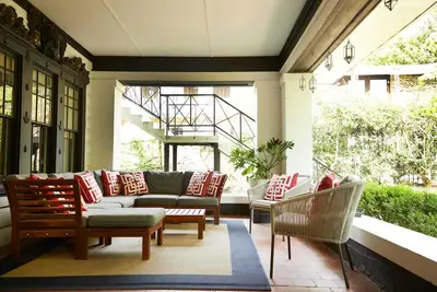 Image de Apt1@EdenBrae - Serene, Walkable, Modern Retreat, Named Best in Bham