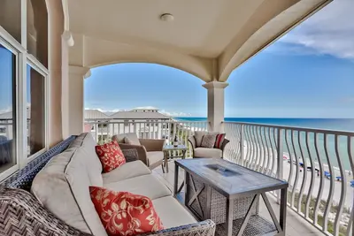 Image de Gulf Front, Balcony, Views, Updated Shower, Pool, Grill, Location, Cancellations