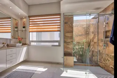Brand new 3 bed/3bath home in the heart of Ensenada!