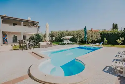 Image de Maison de vacances Buje pour 1 - 10 personnes avec 4 chambres Ă coucher - Maison mitoyenne