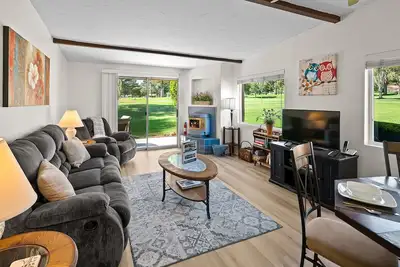 Image de Cozy, Comfortable and Well Maintained Condo! - Wild Turkey 11 - S048