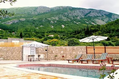 Image de Maison de vacances Dubravka pour 1 - 5 personnes avec 2 chambres à coucher - Maison de vacances