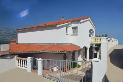 Image de Appartement de vacances Vinjerac pour 1 - 4 personnes avec 2 chambres à coucher - Maison de vacances