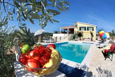 Image de Maison de vacances Grohote pour 1 - 12 personnes avec 6 chambres à coucher - Maison mitoyenne