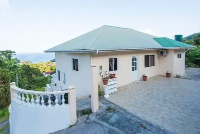 Image de Maison de vacances Beau Vallon pour 2 - 7 personnes avec 3 chambres Ă coucher - Maison de vacances