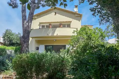Image de Bel appartement avec Wifi, climatisation, Tv, terrasse, animaux admis et parking
