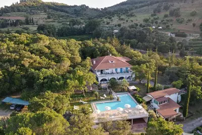 Image de Appartement de vacances Campiglia Marittima pour 1 - 5 personnes avec 1 chambre à coucher - Appartem