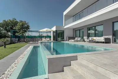 Image de Maison de vacances Svetvinčenat pour 1 - 10 personnes avec 5 chambres à coucher - Maison de vacances